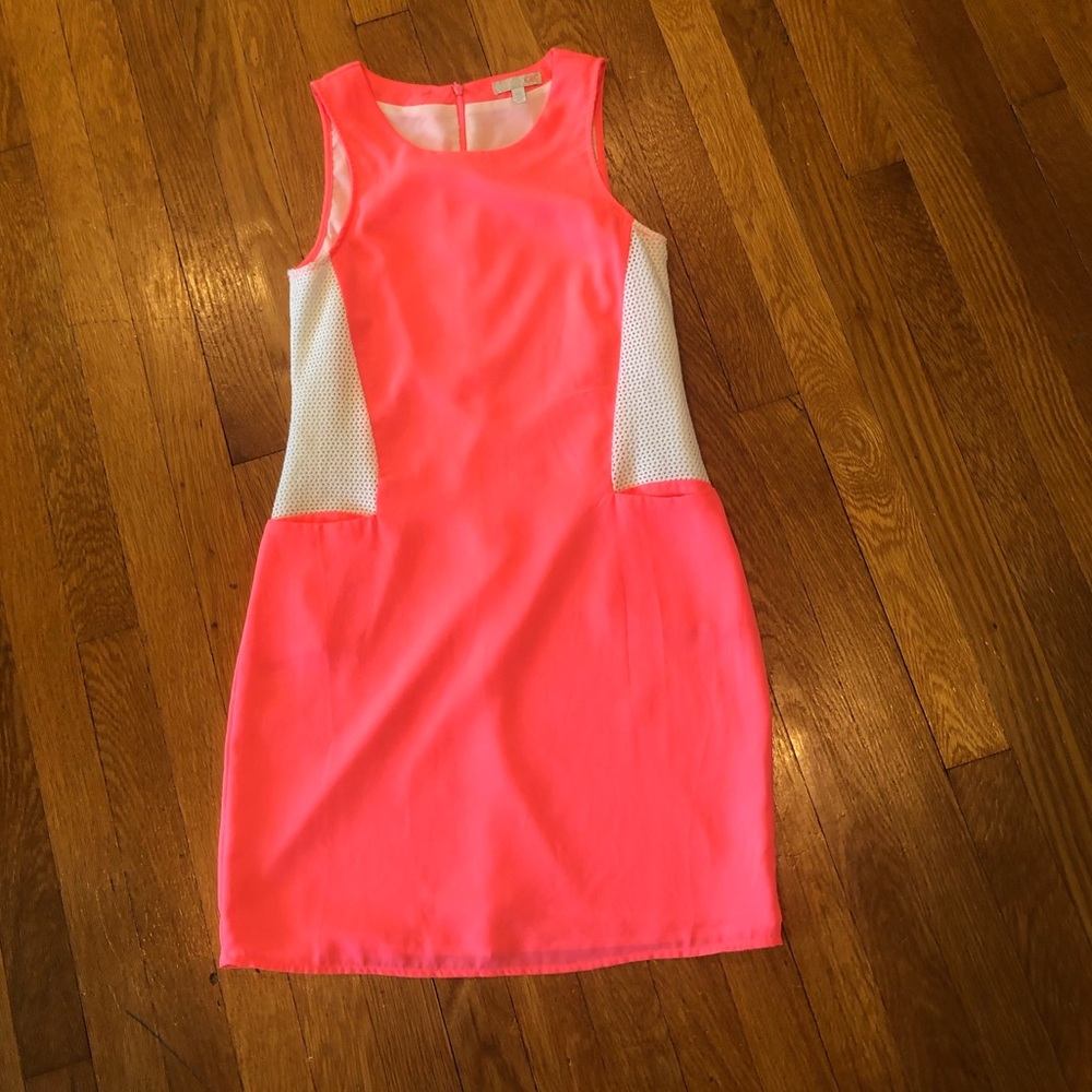 NWOT Gianni Bini Bright Pink Dress